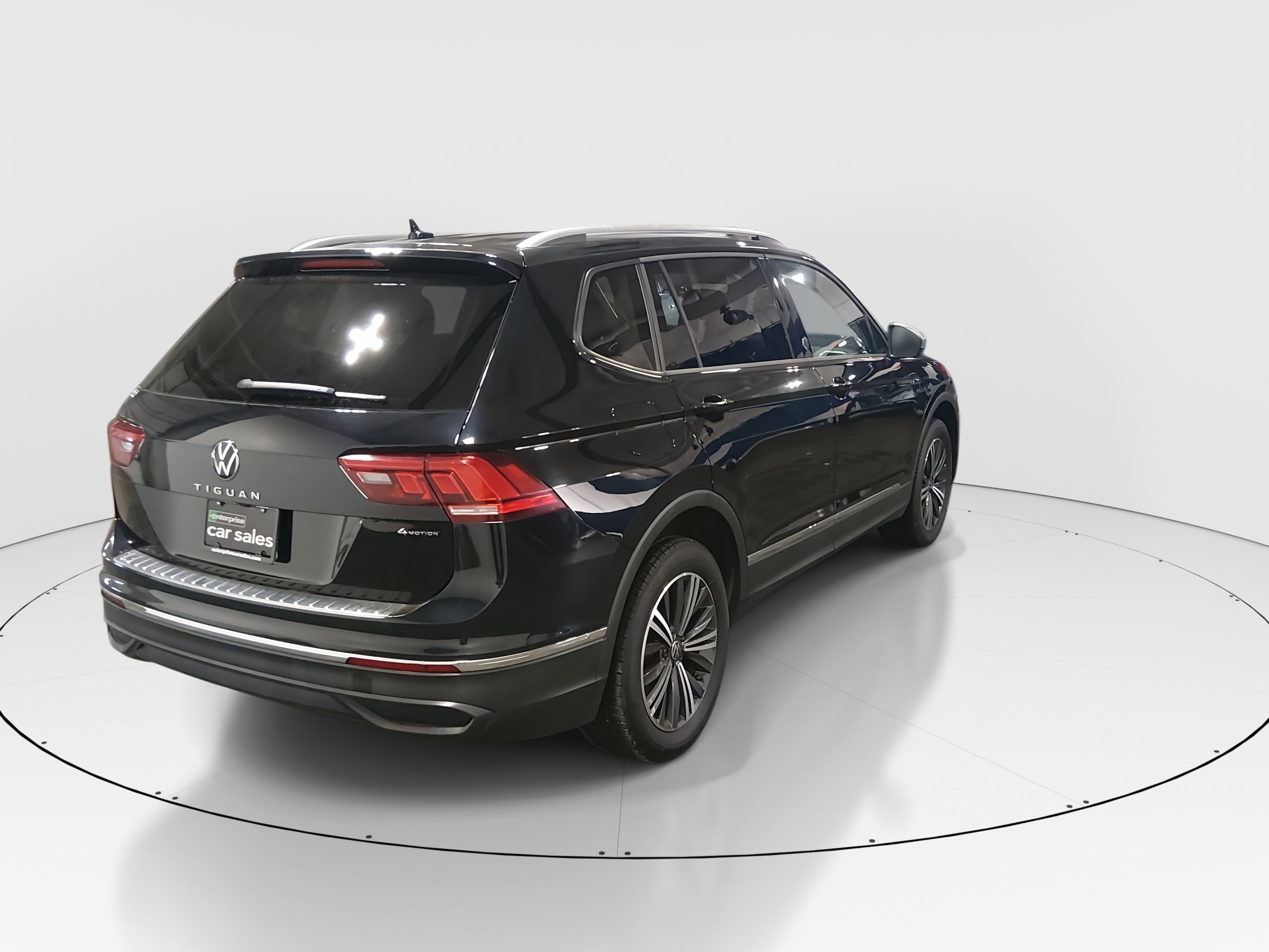 2024 Volkswagen Tiguan Wolfsburg Edition - Photo 7