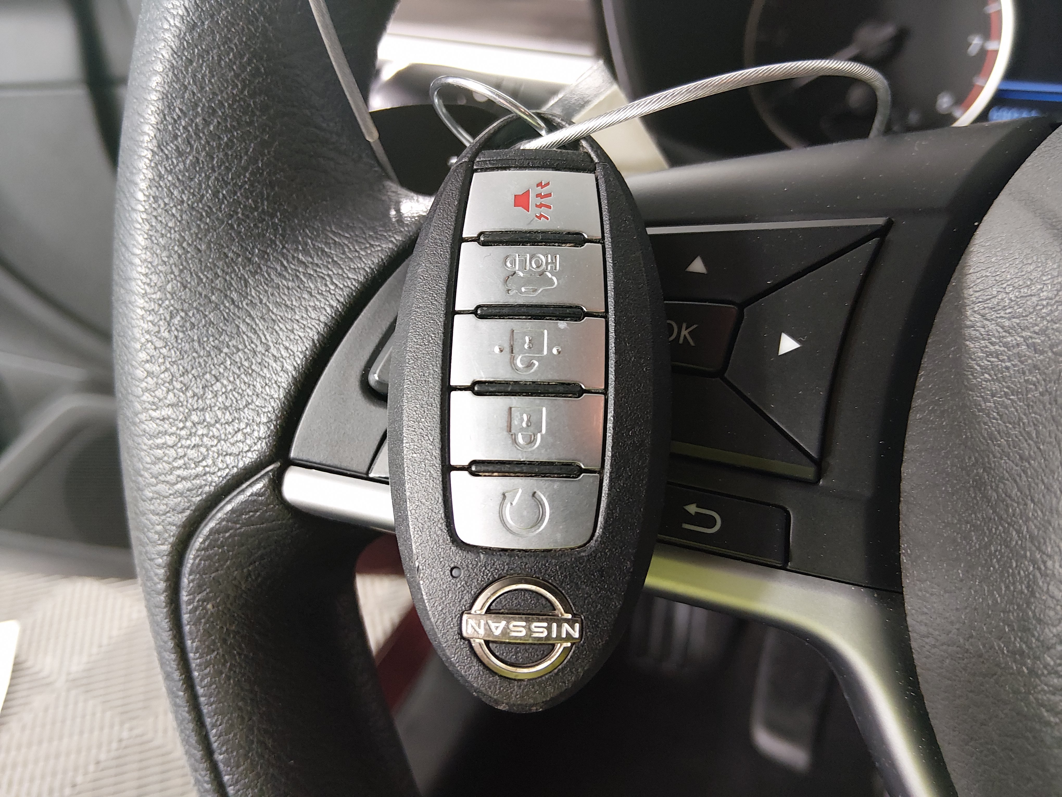 2024 Nissan Altima SV - Photo 15