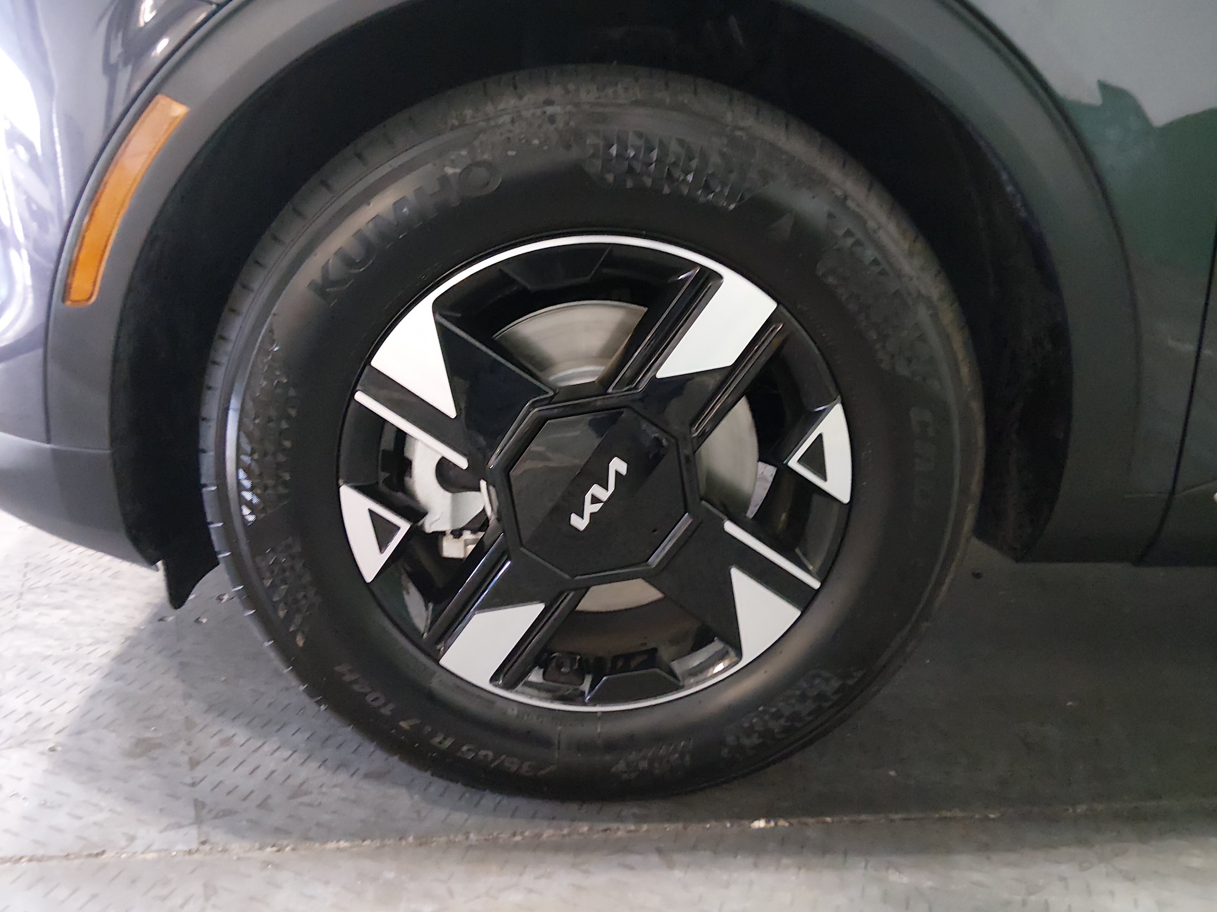2026 Kia Sportage LX - Photo 10