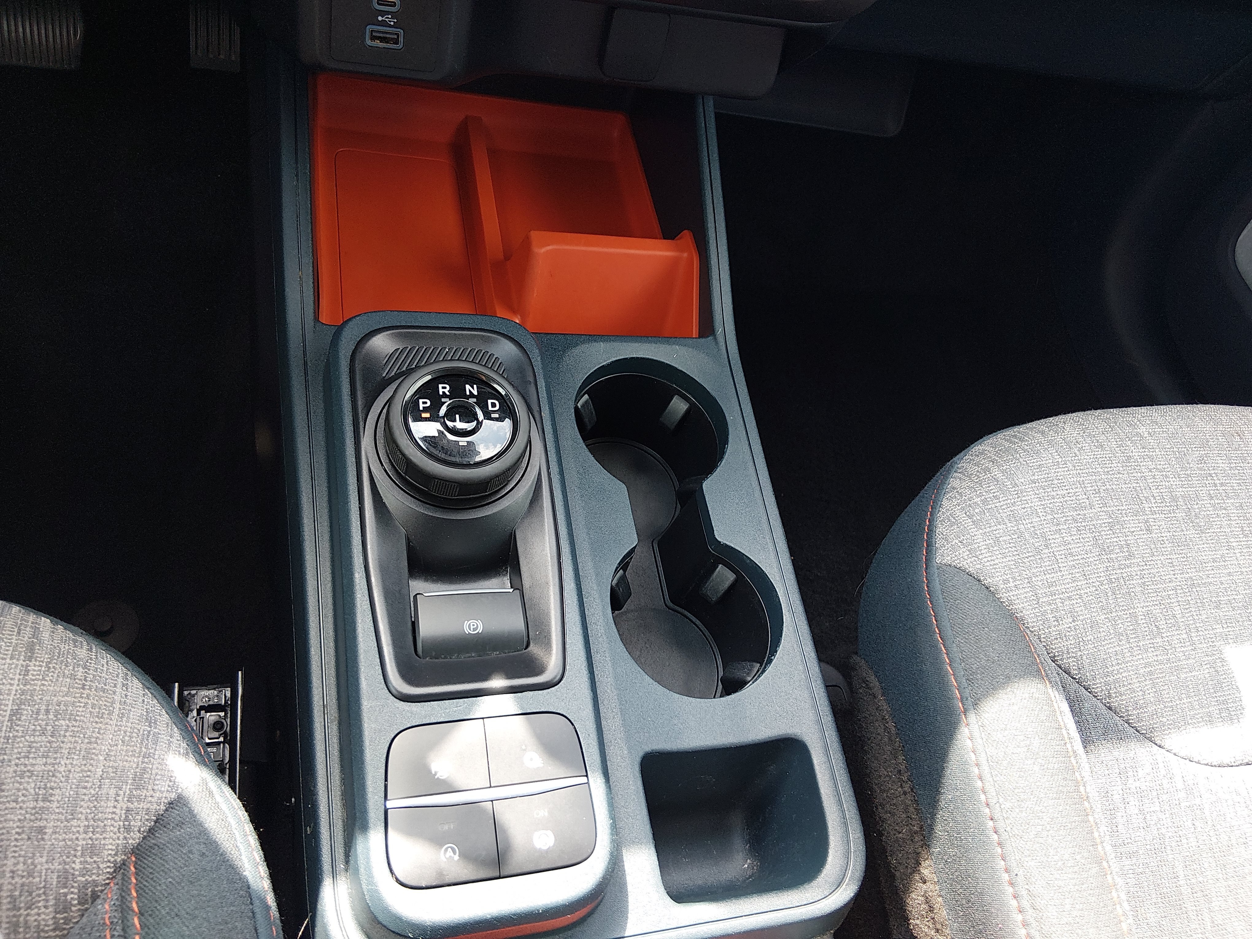 2024 Ford Maverick XLT - Photo 13
