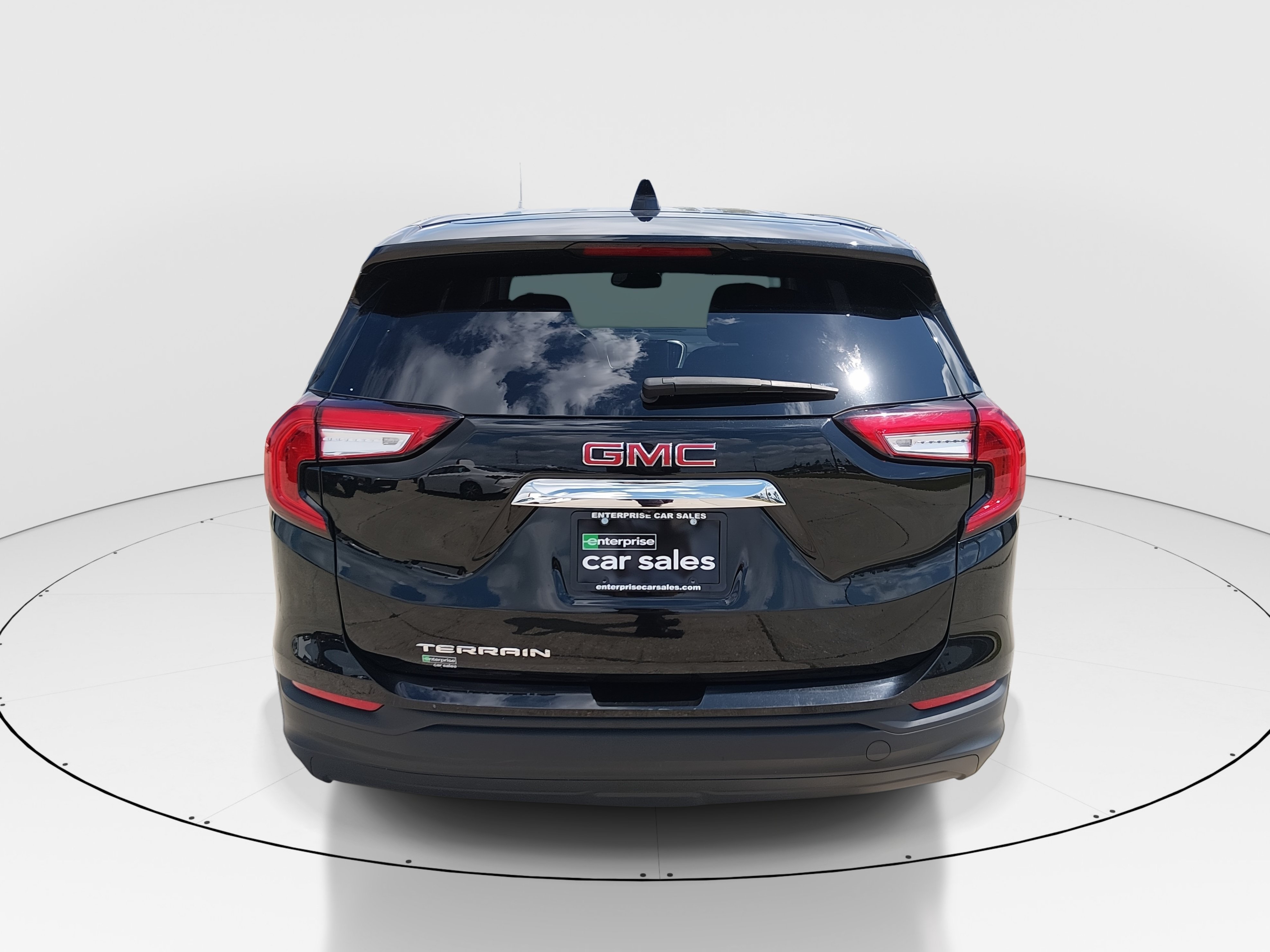 2024 GMC Terrain SLE - Photo 6