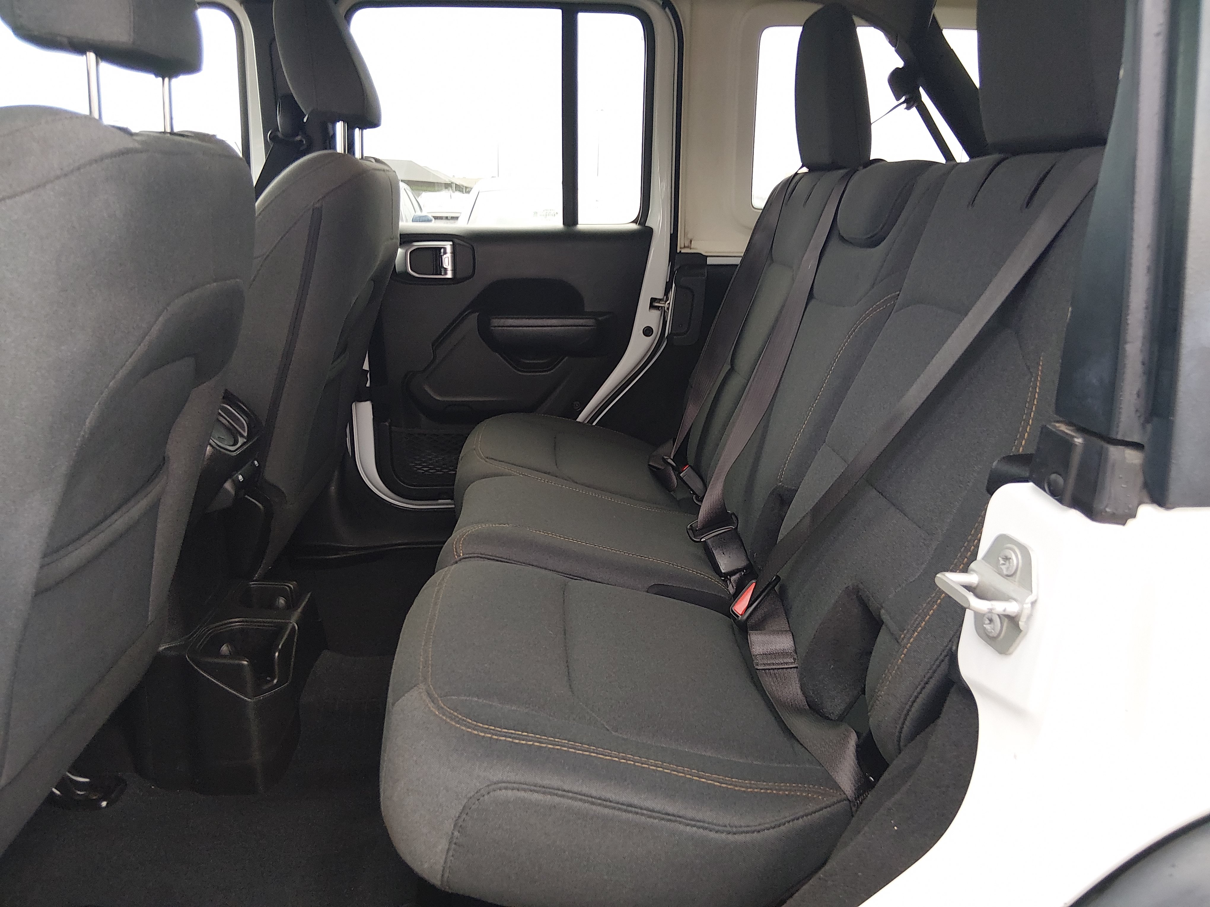 2024 Jeep Wrangler 4-Door Willys - Photo 18