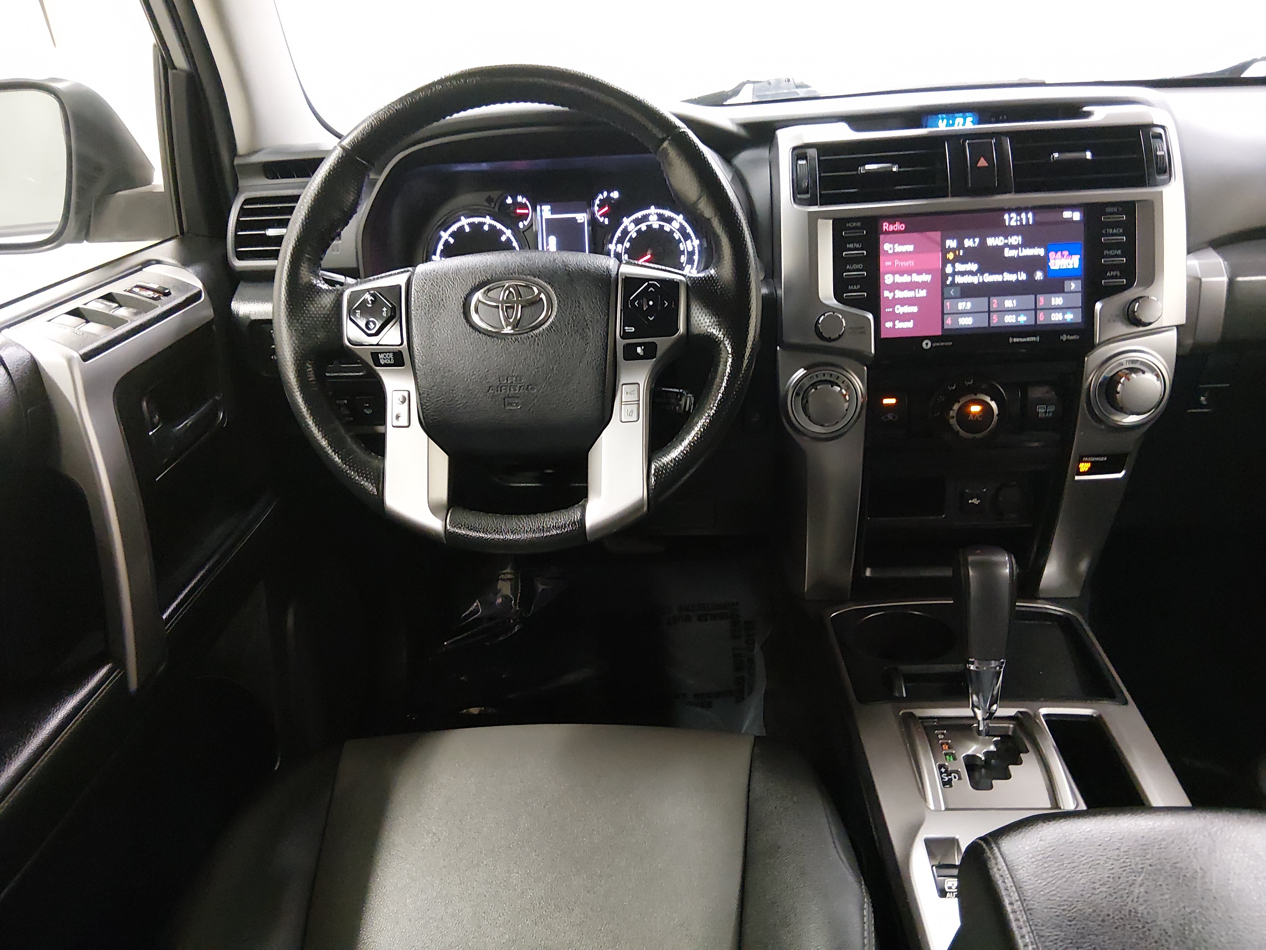 2023 Toyota 4Runner SR5 Premium - Photo 12