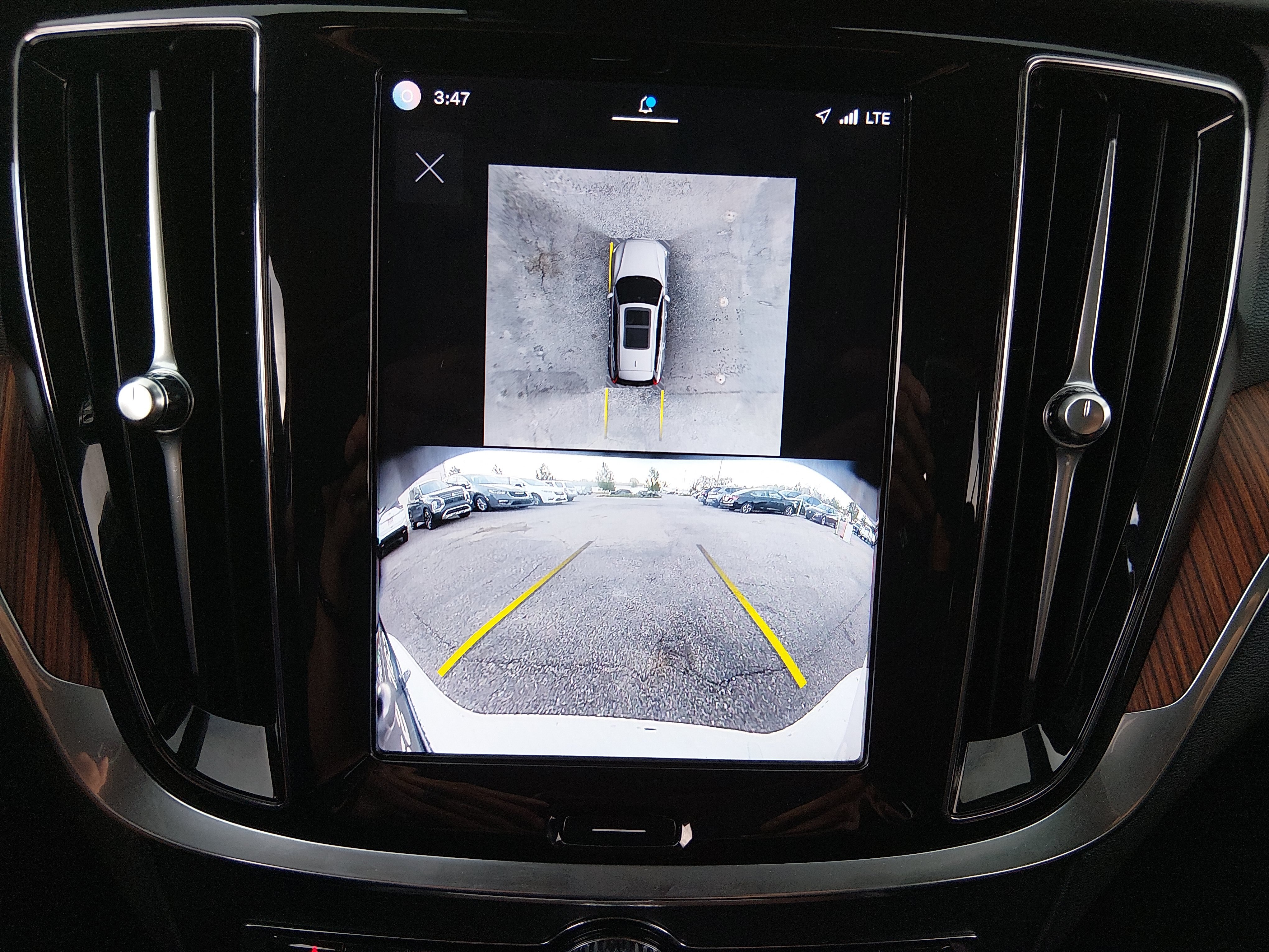 2025 Volvo V60 Cross Country Plus - Photo 16