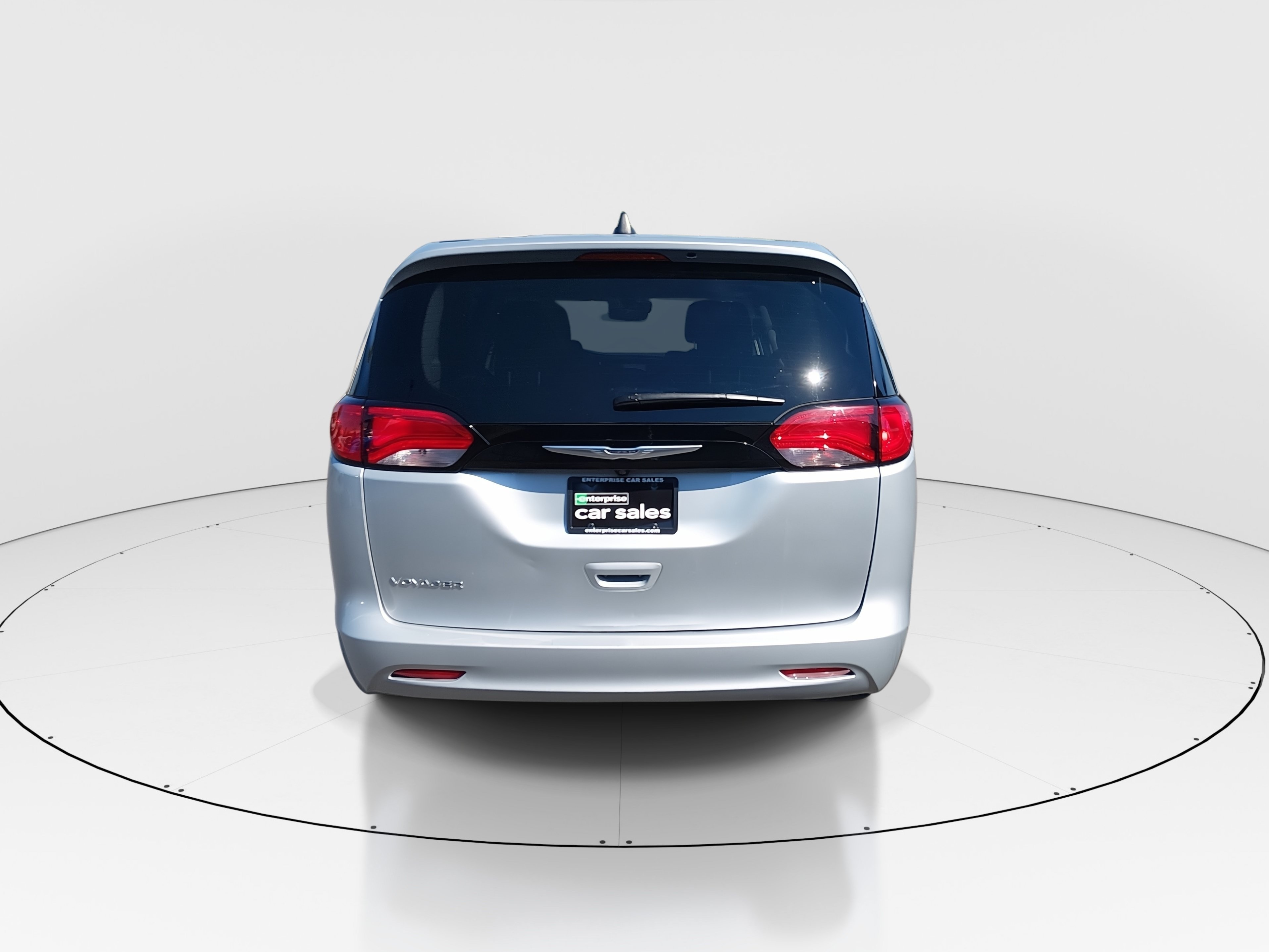 2023 Chrysler Voyager LX - Photo 6