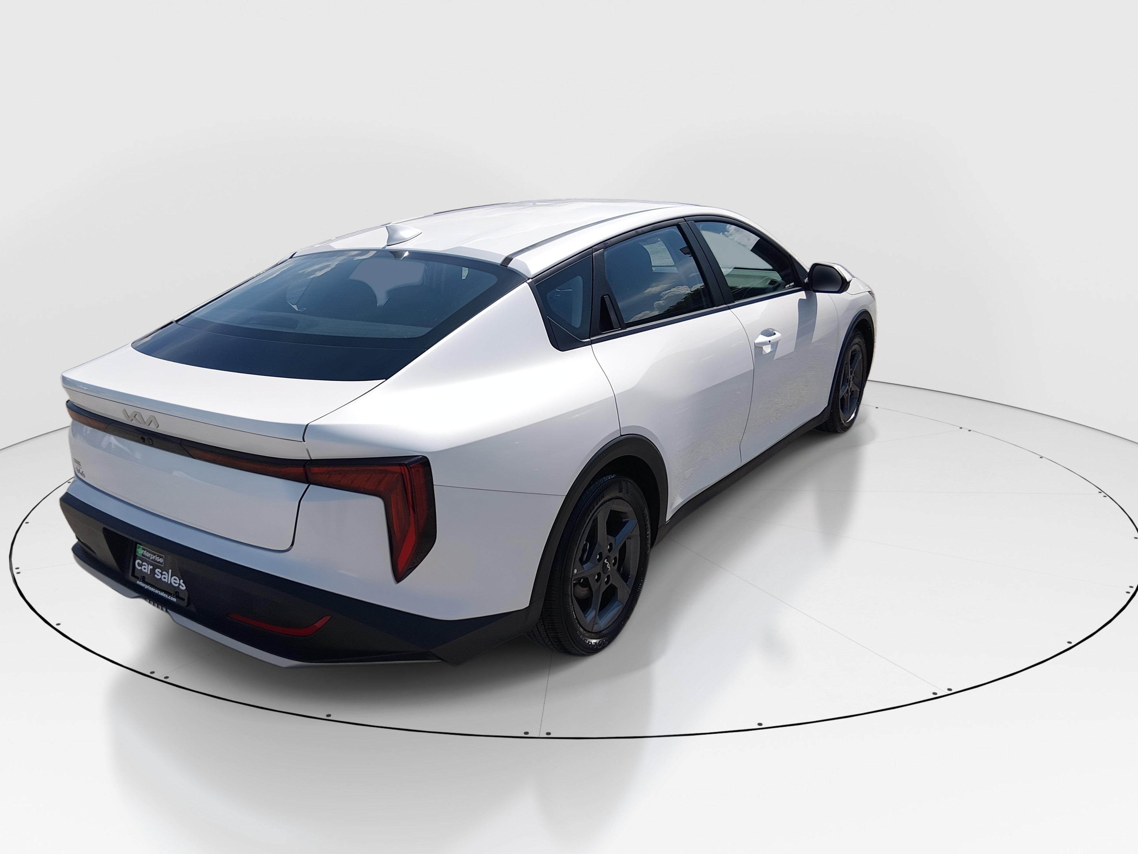 2025 Kia K4 LXS - Photo 7