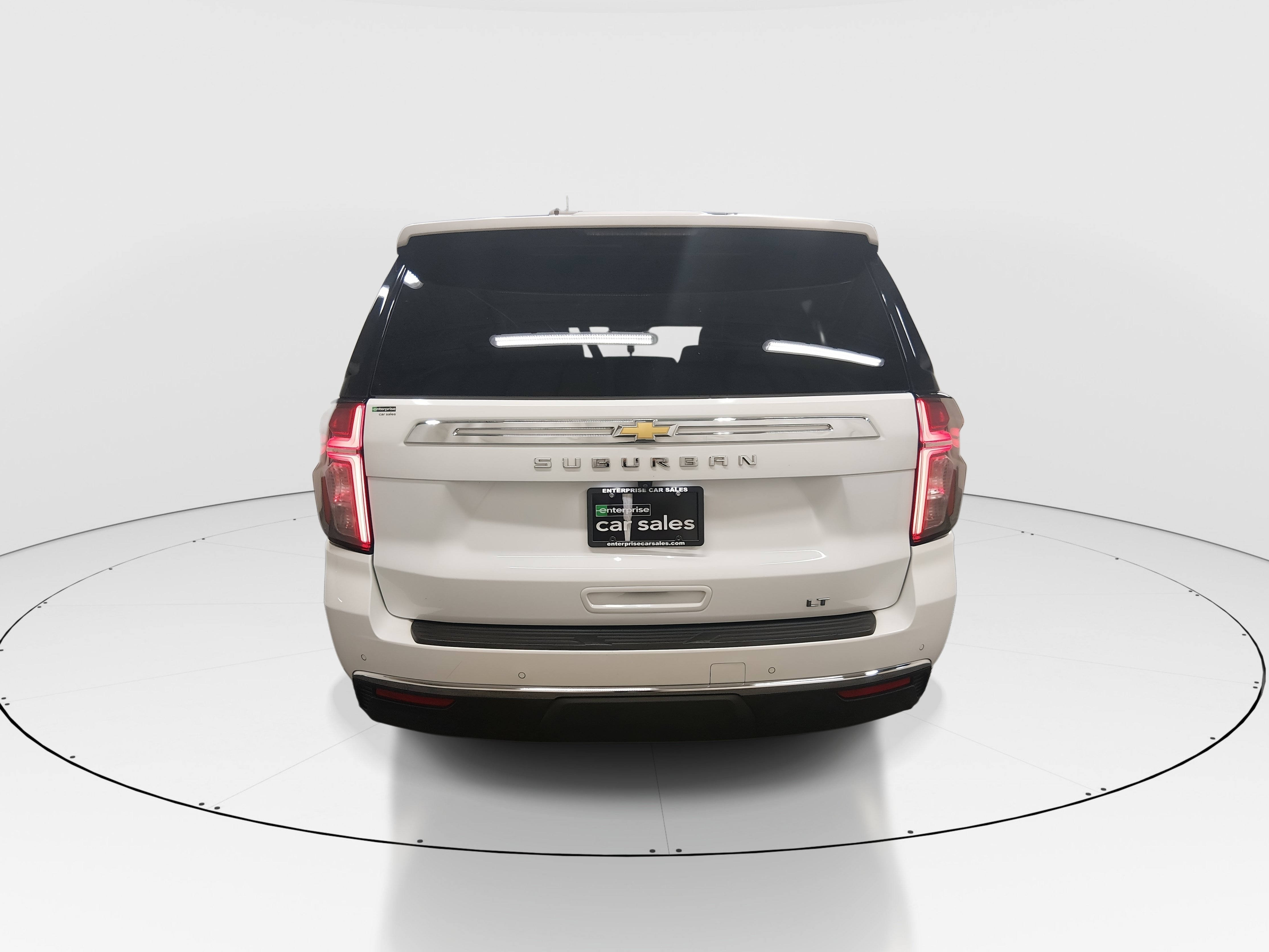 2024 Chevrolet Suburban LT - Photo 6