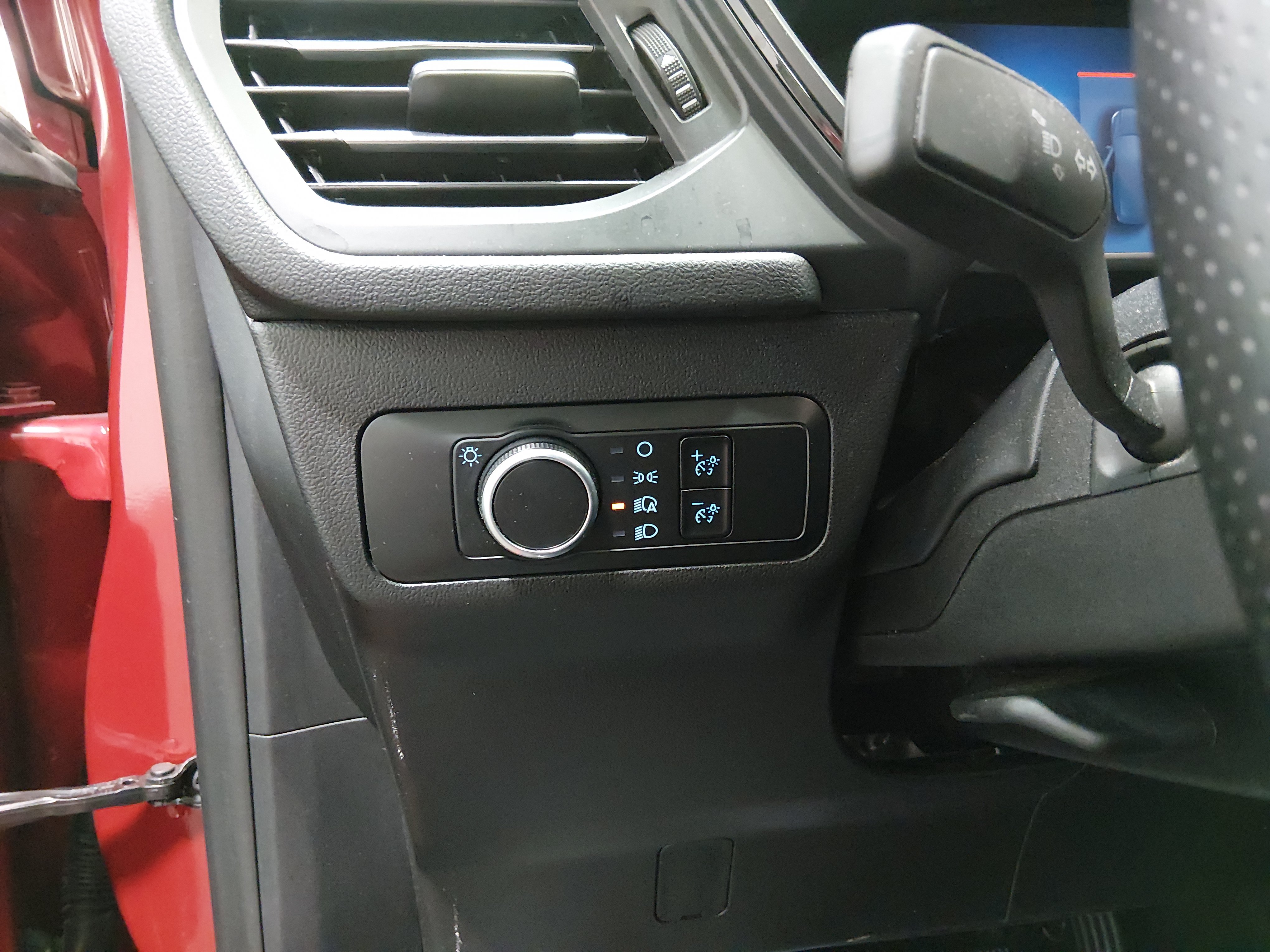 2025 Ford Escape ST-Line - Photo 13