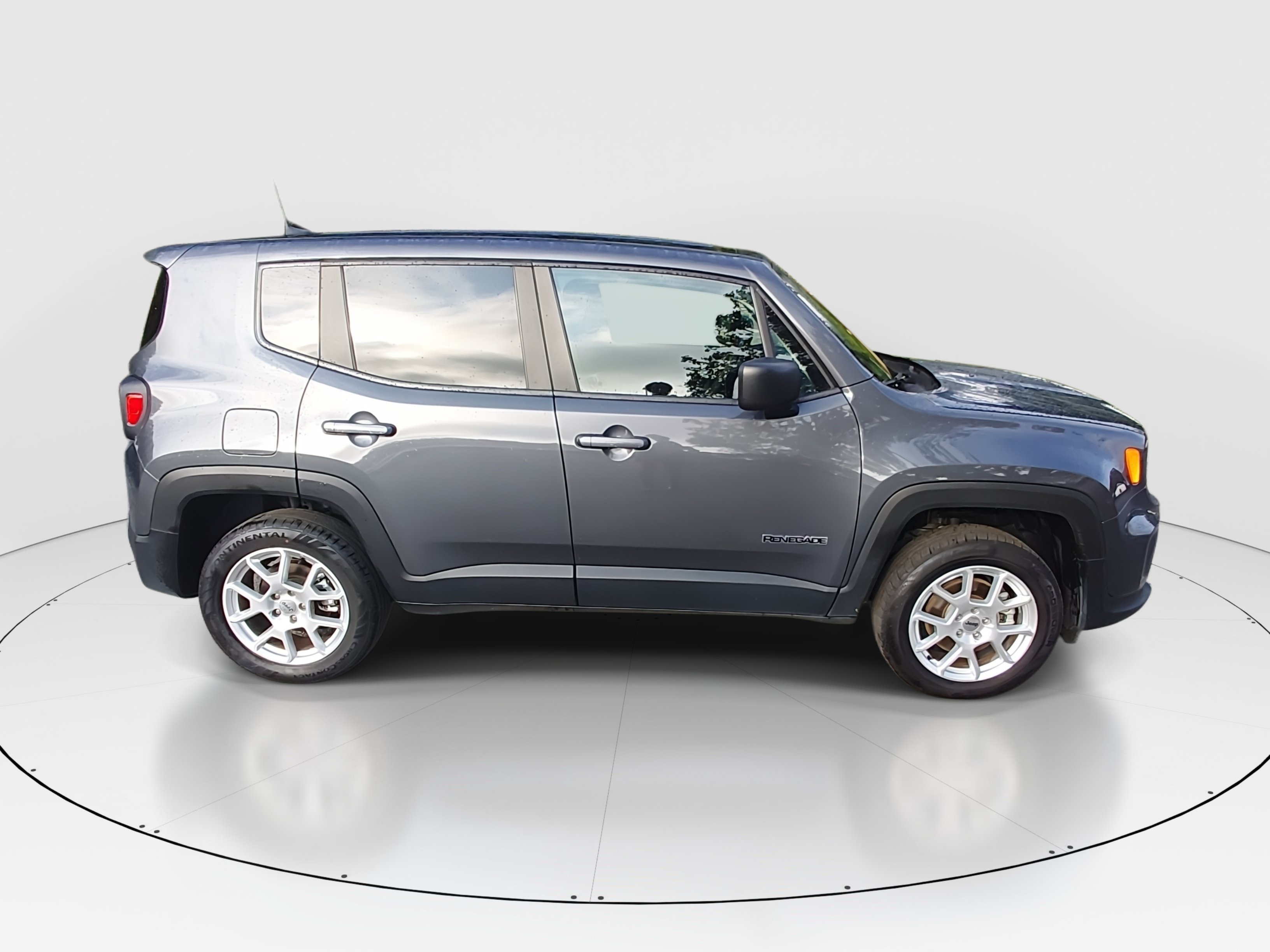 2023 Jeep Renegade Latitude - Photo 8