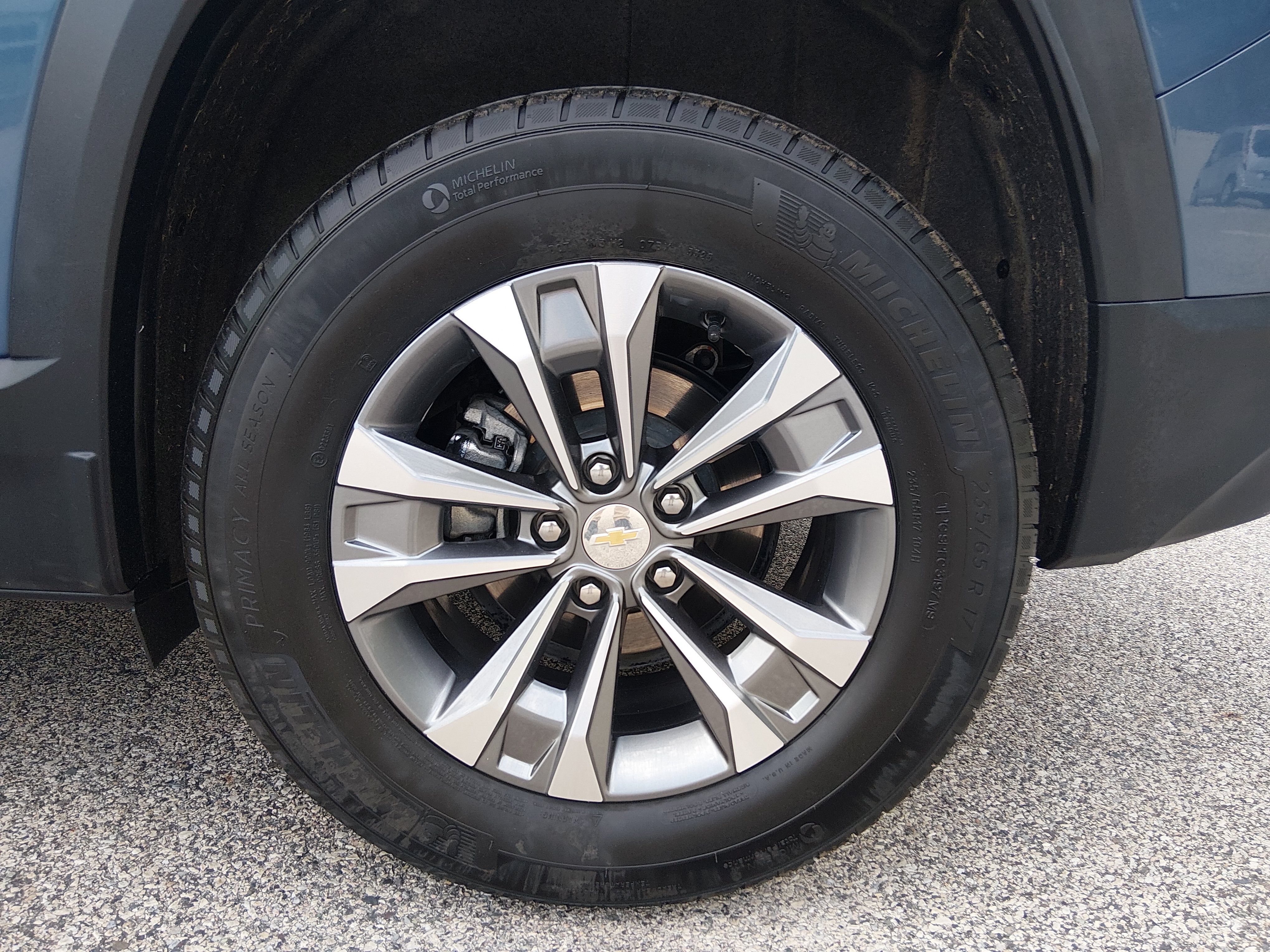 2026 Chevrolet Equinox LT - Photo 10
