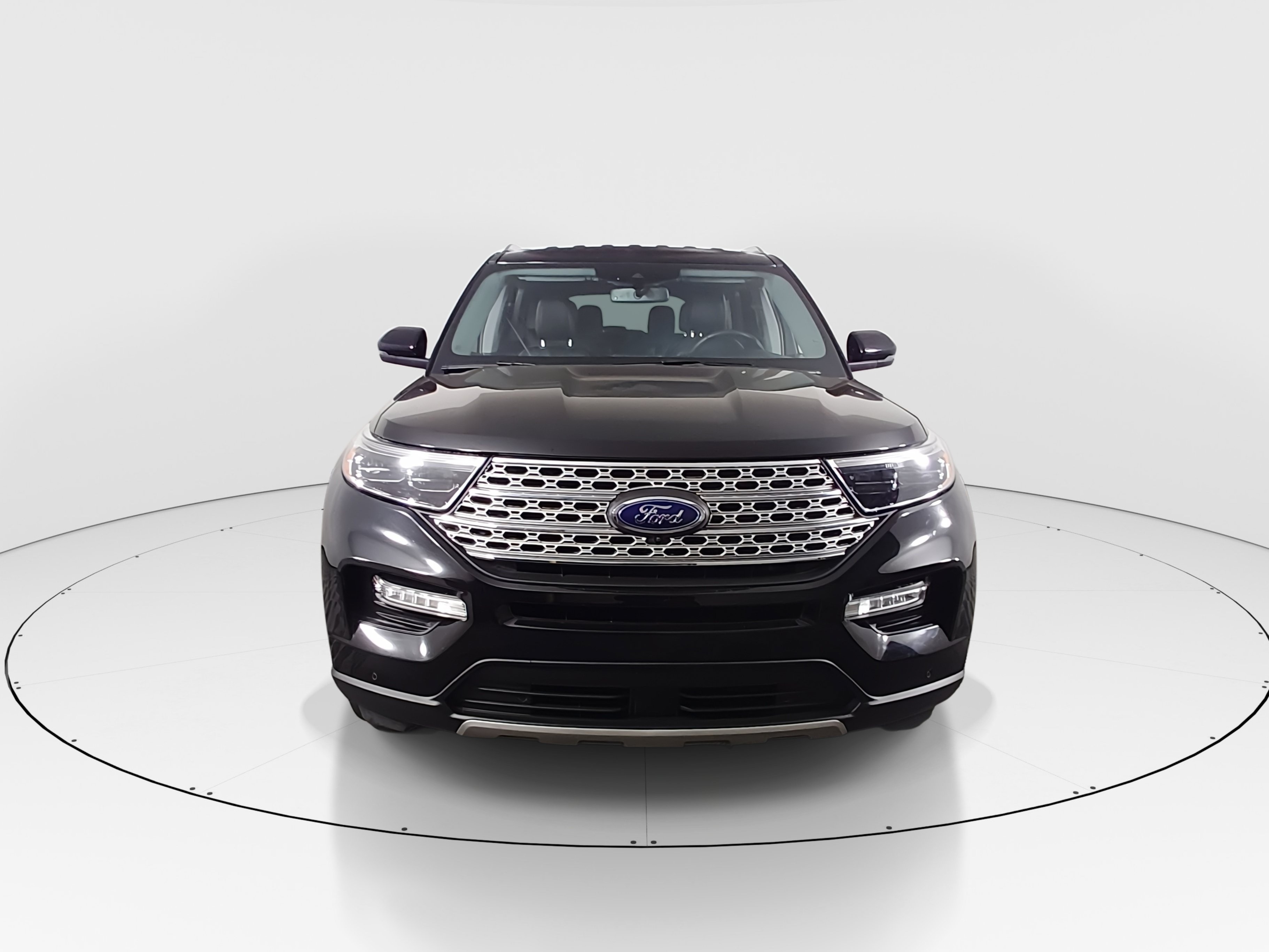 2023 Ford Explorer Limited - Photo 2