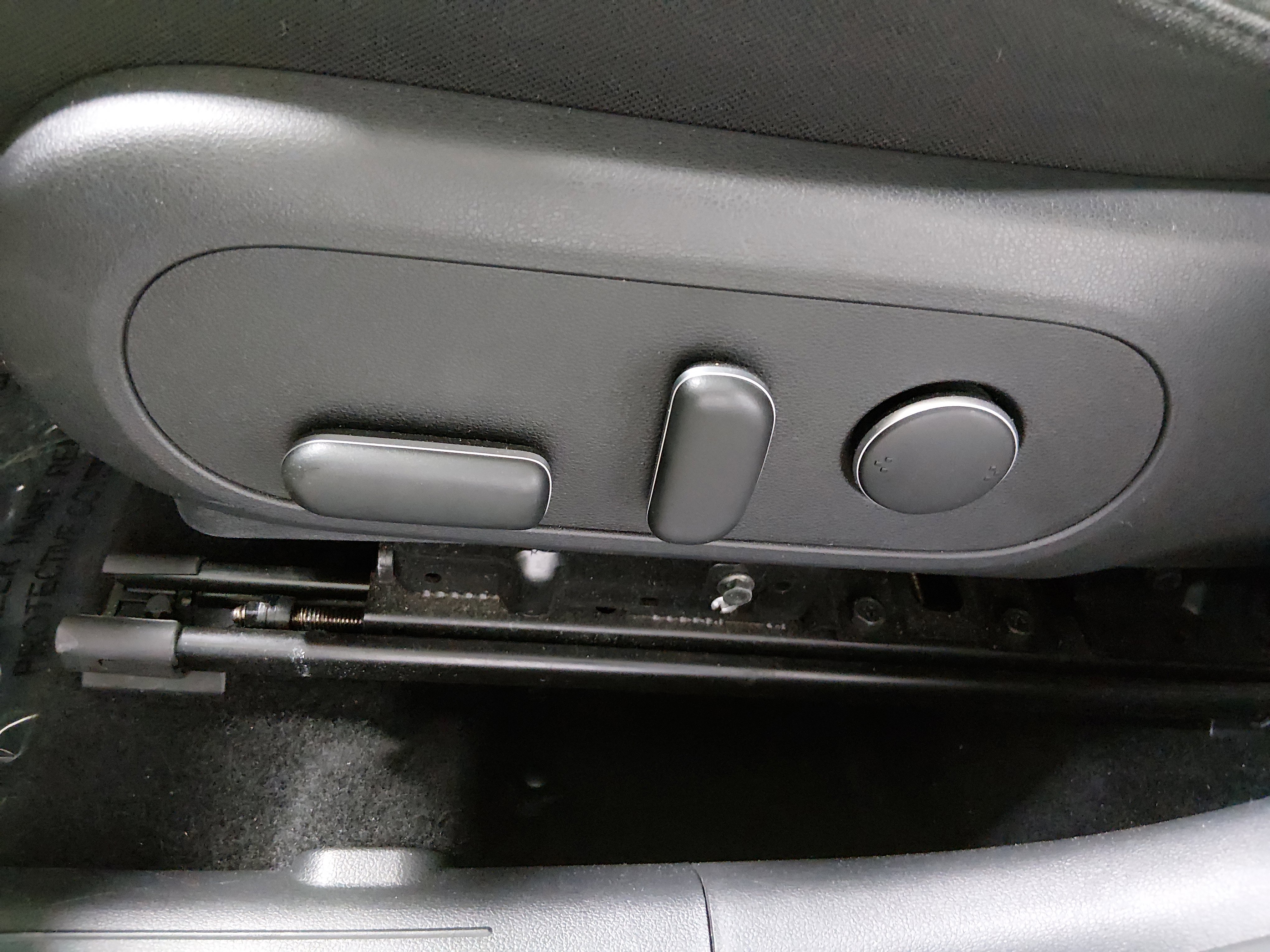 2024 Hyundai Kona SEL - Photo 19