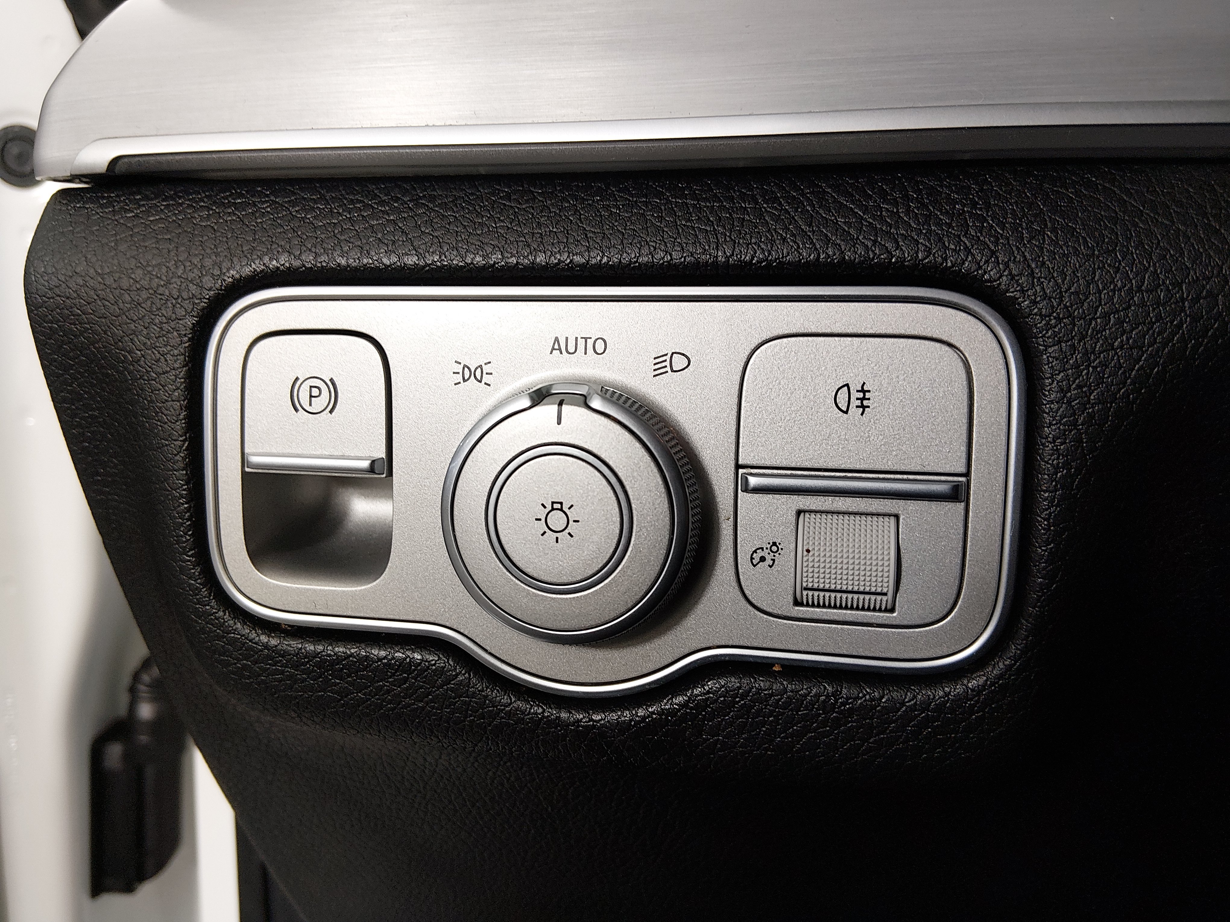 2025 Mercedes-Benz GLE GLE350 - Photo 13