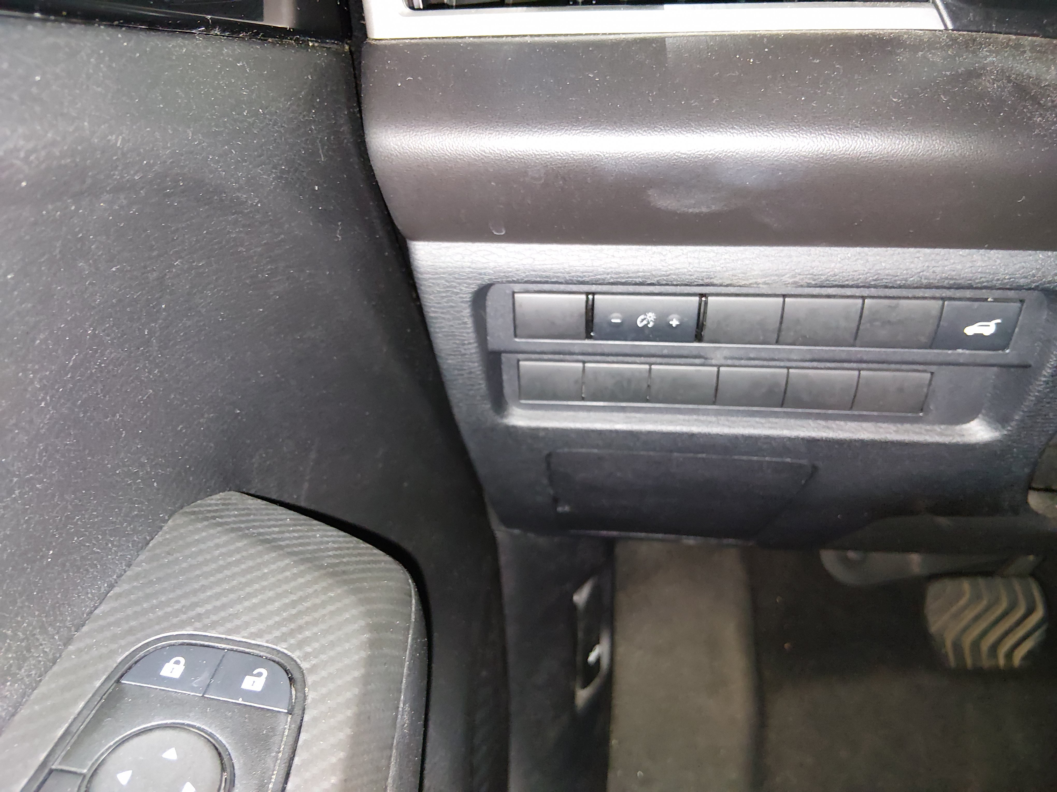 2024 Mitsubishi Outlander SE - Photo 13