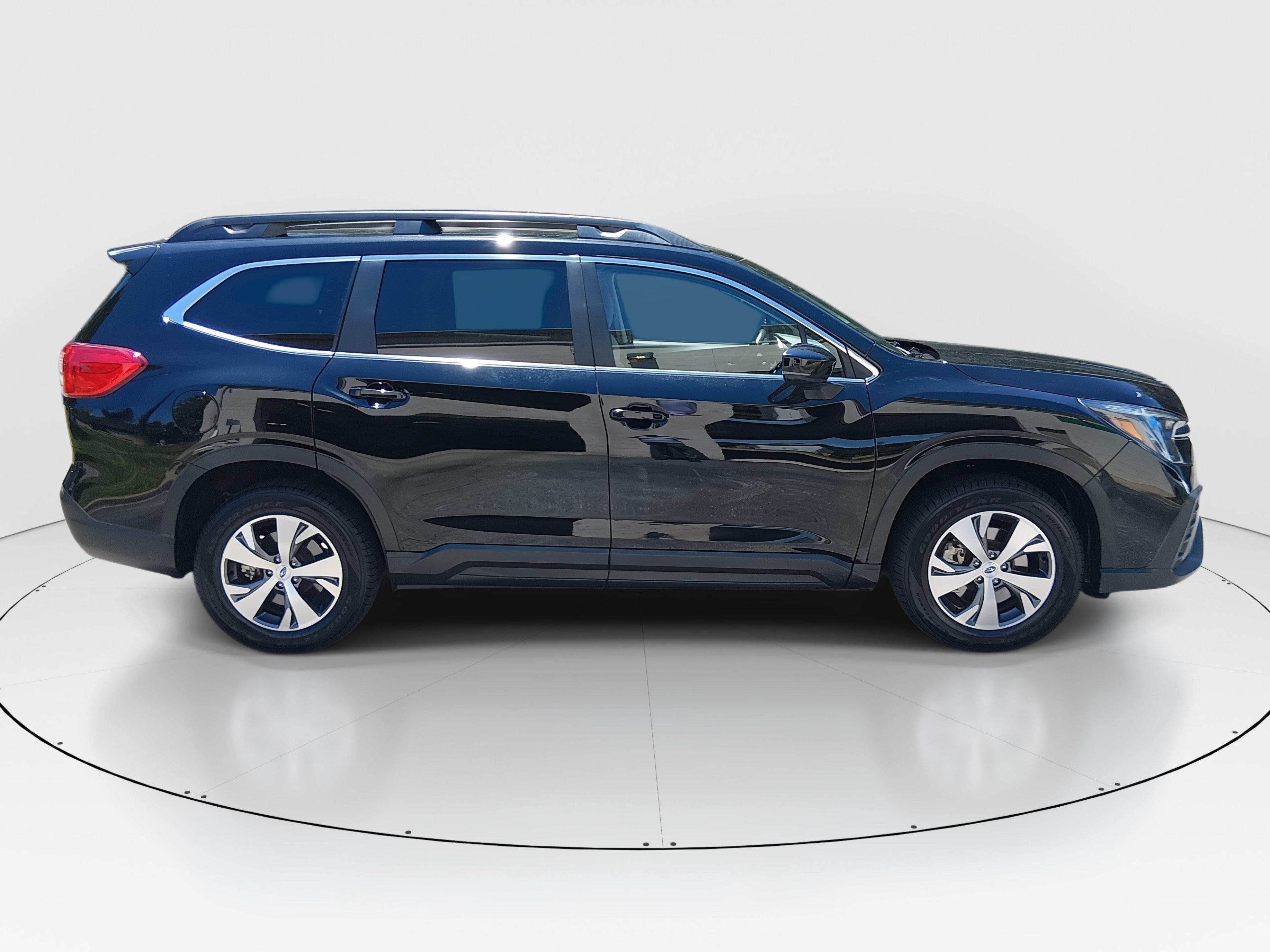 2025 Subaru Ascent Premium - Photo 8