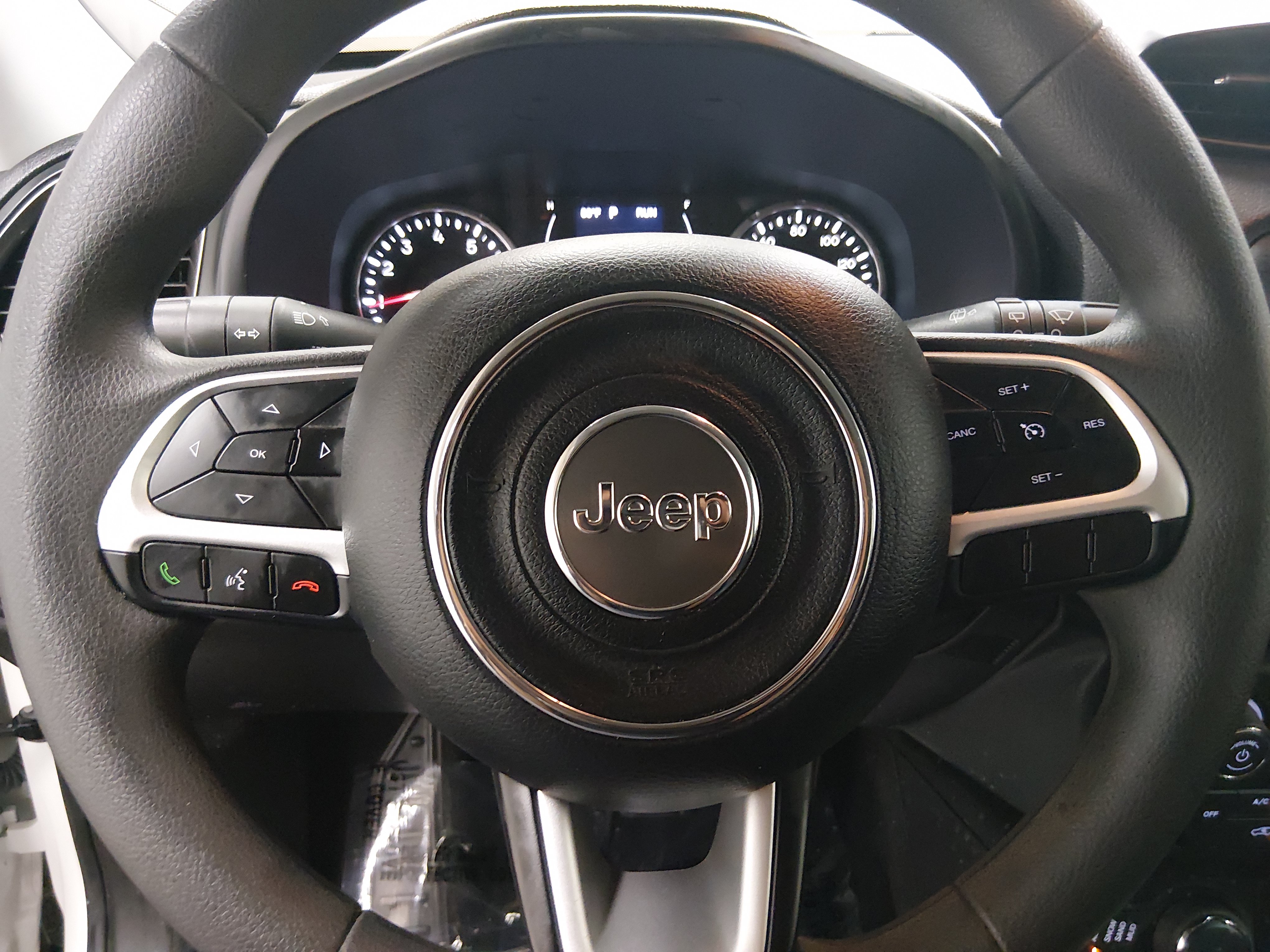 2023 Jeep Renegade Latitude - Photo 12