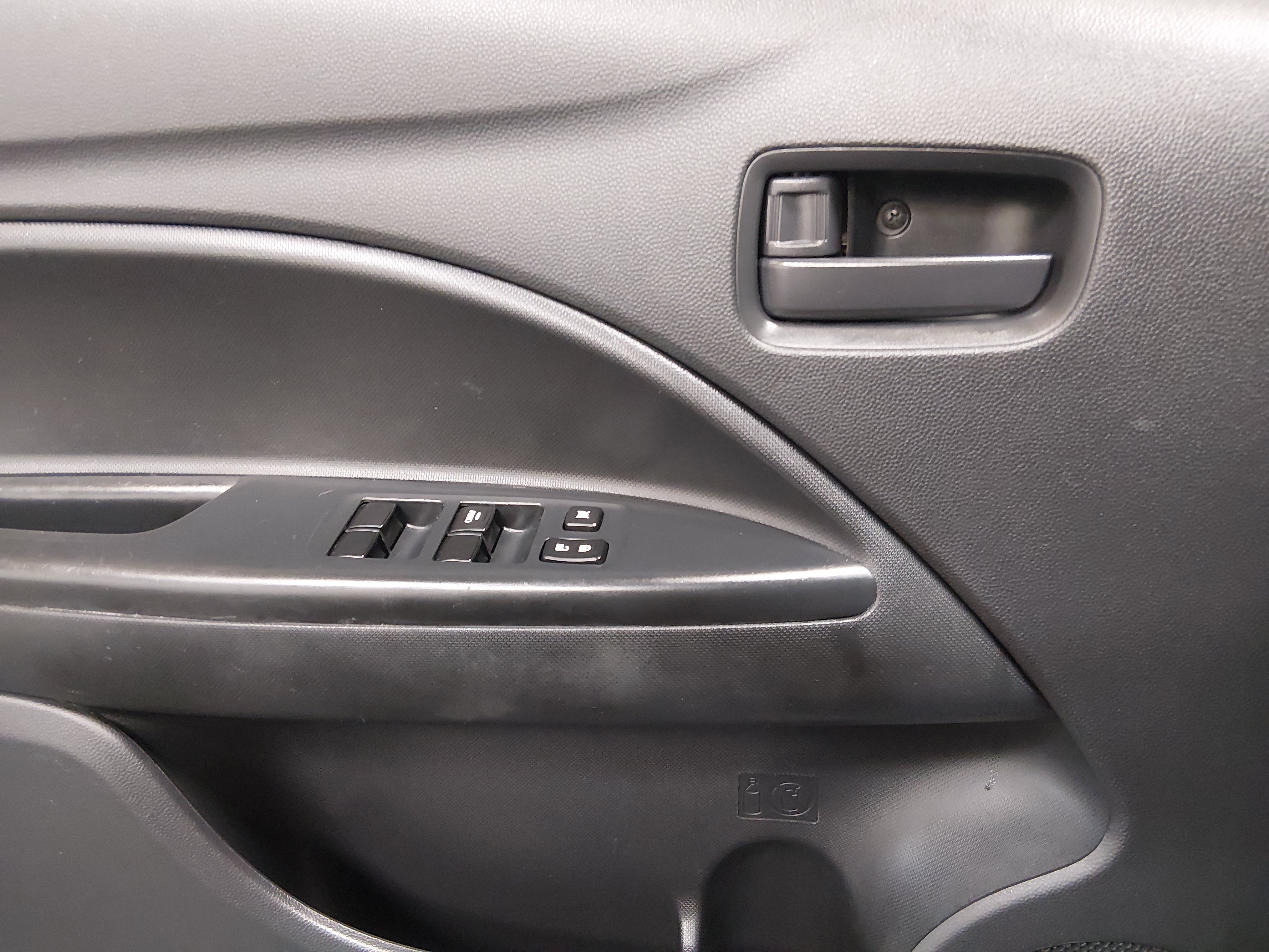 2024 Mitsubishi Mirage 19