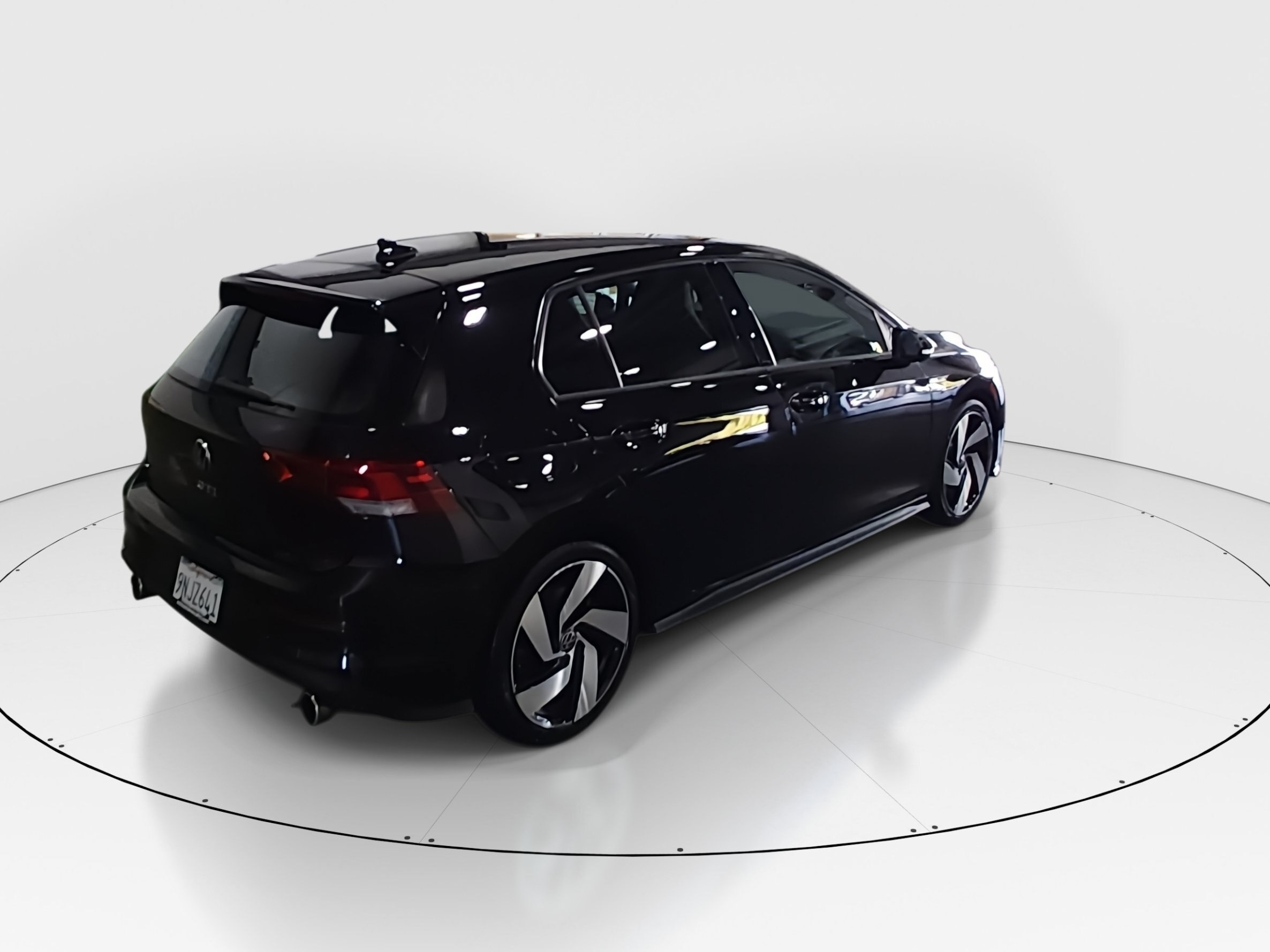 2024 Volkswagen Golf GTI S - Photo 7