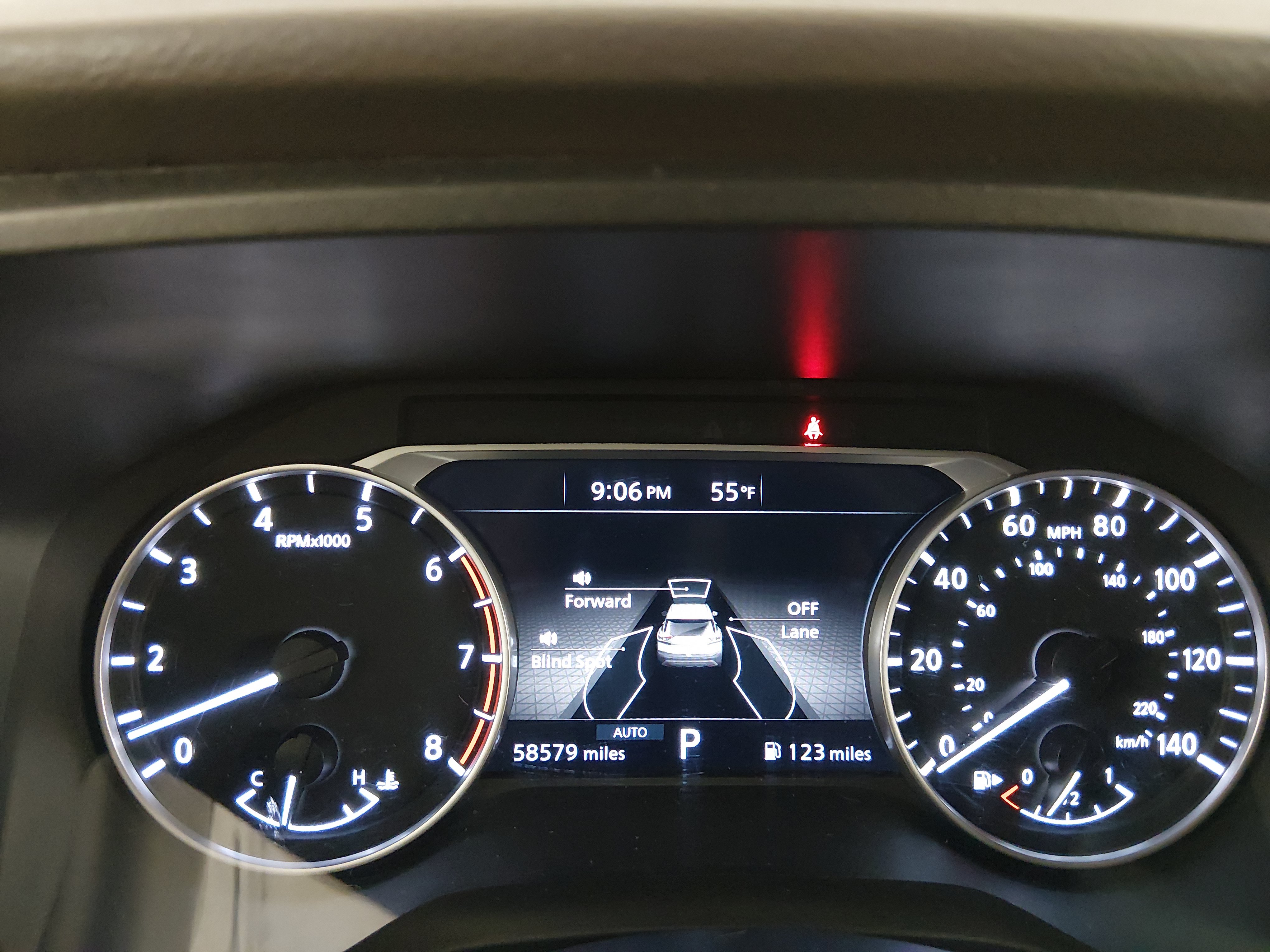2023 Nissan Rogue SV - Photo 14