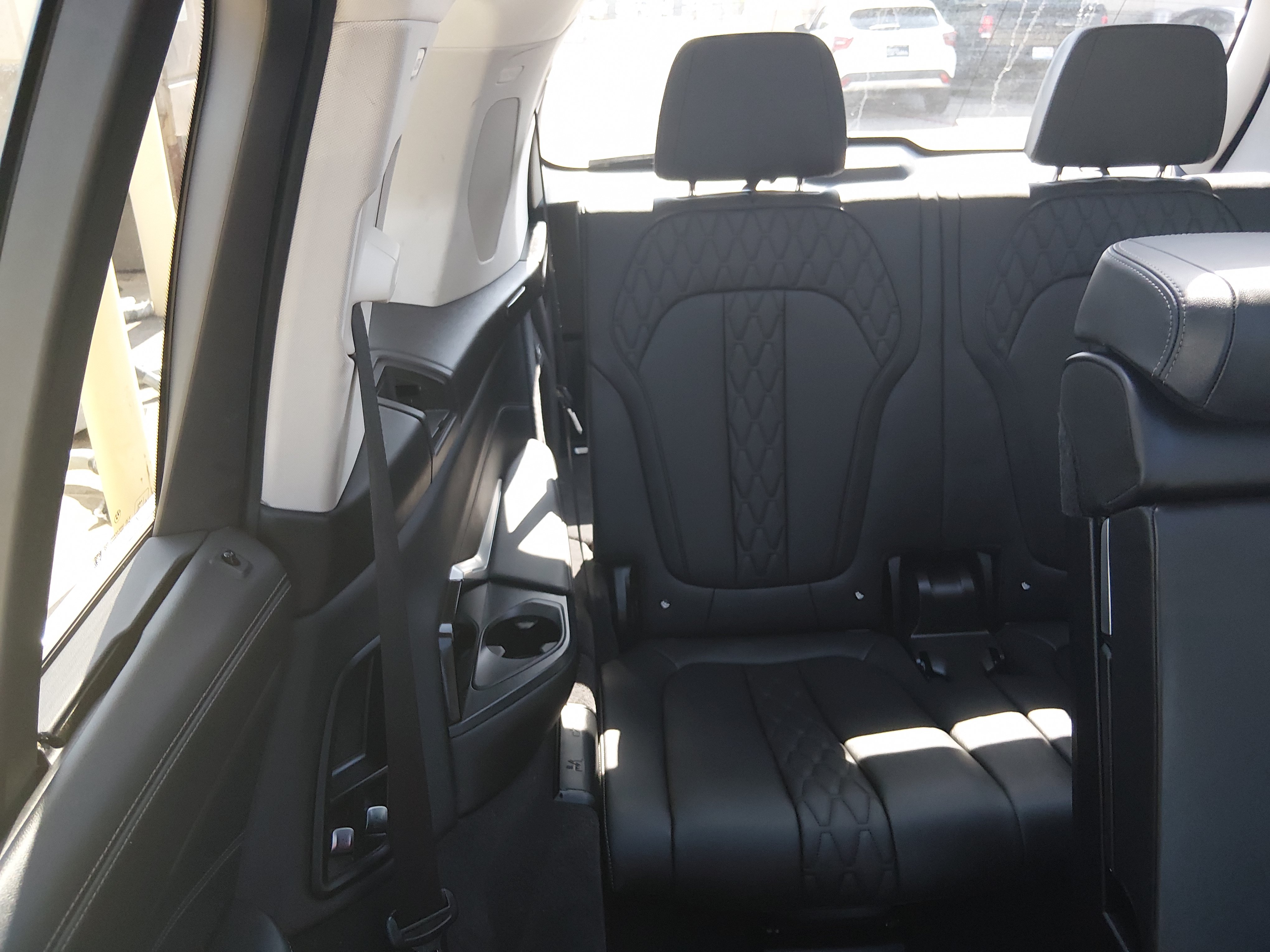2025 BMW X7 40i - Photo 18