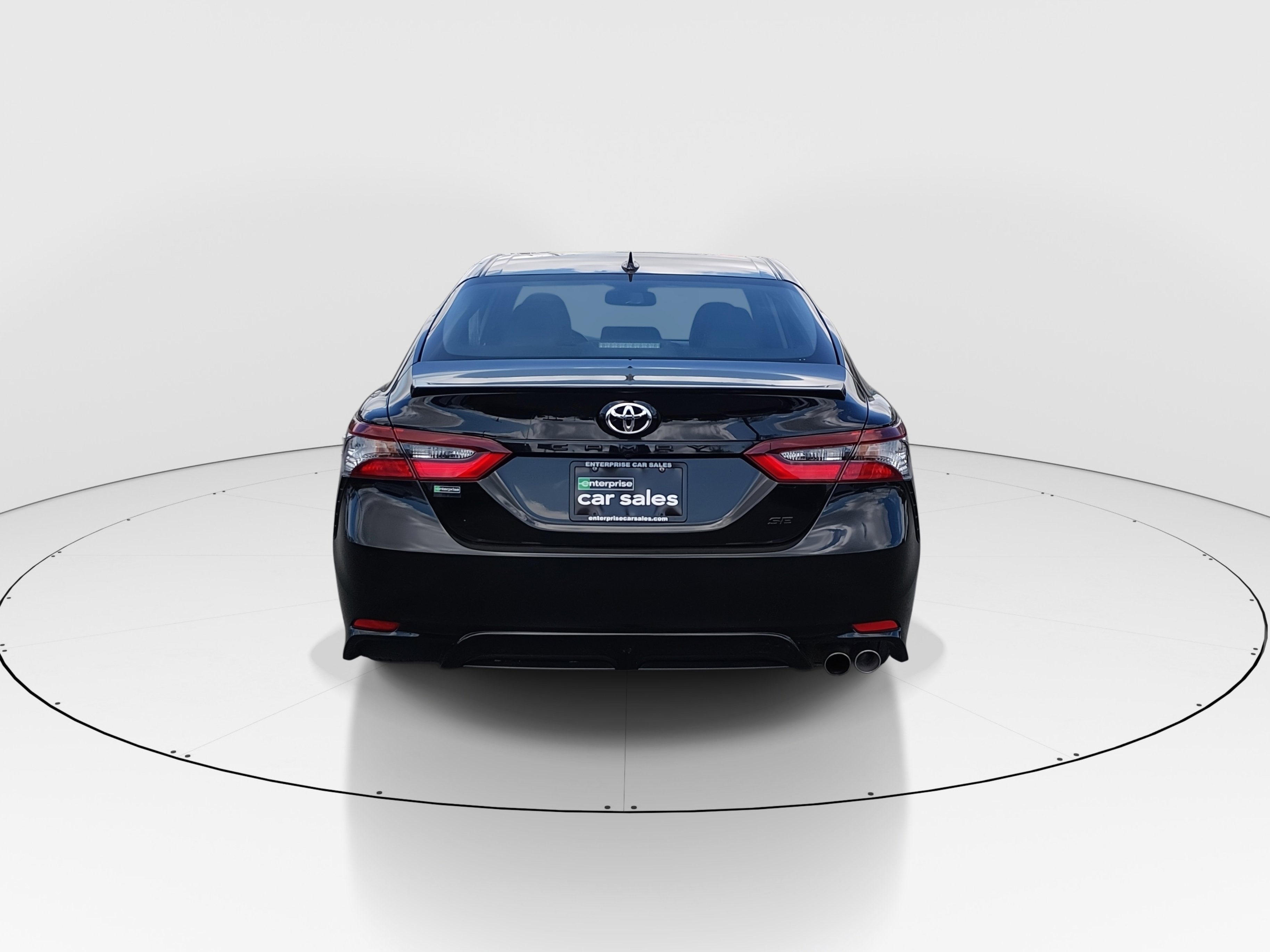 2024 Toyota Camry SE - Photo 6
