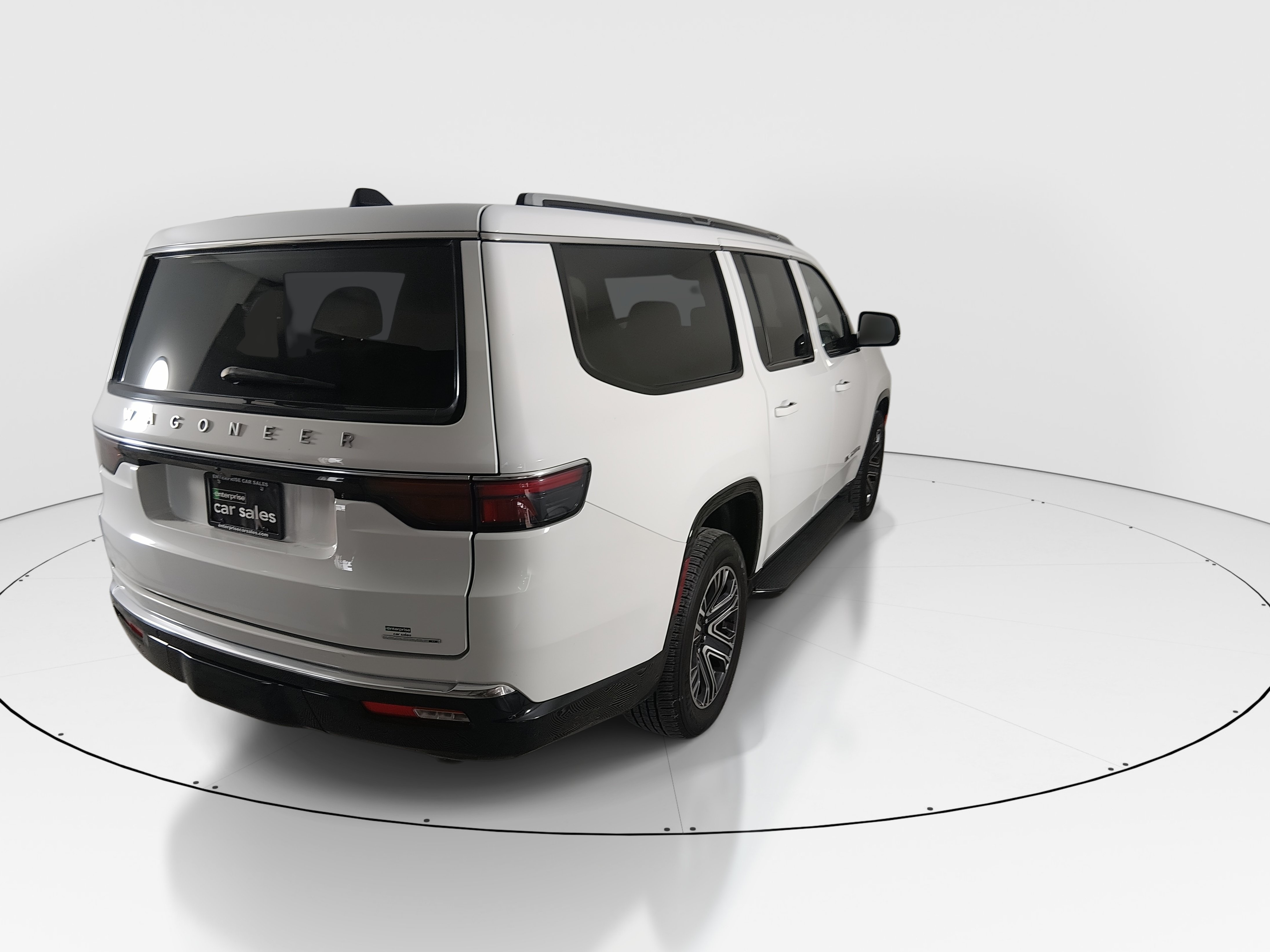2024 Jeep Wagoneer L Series II - Photo 7
