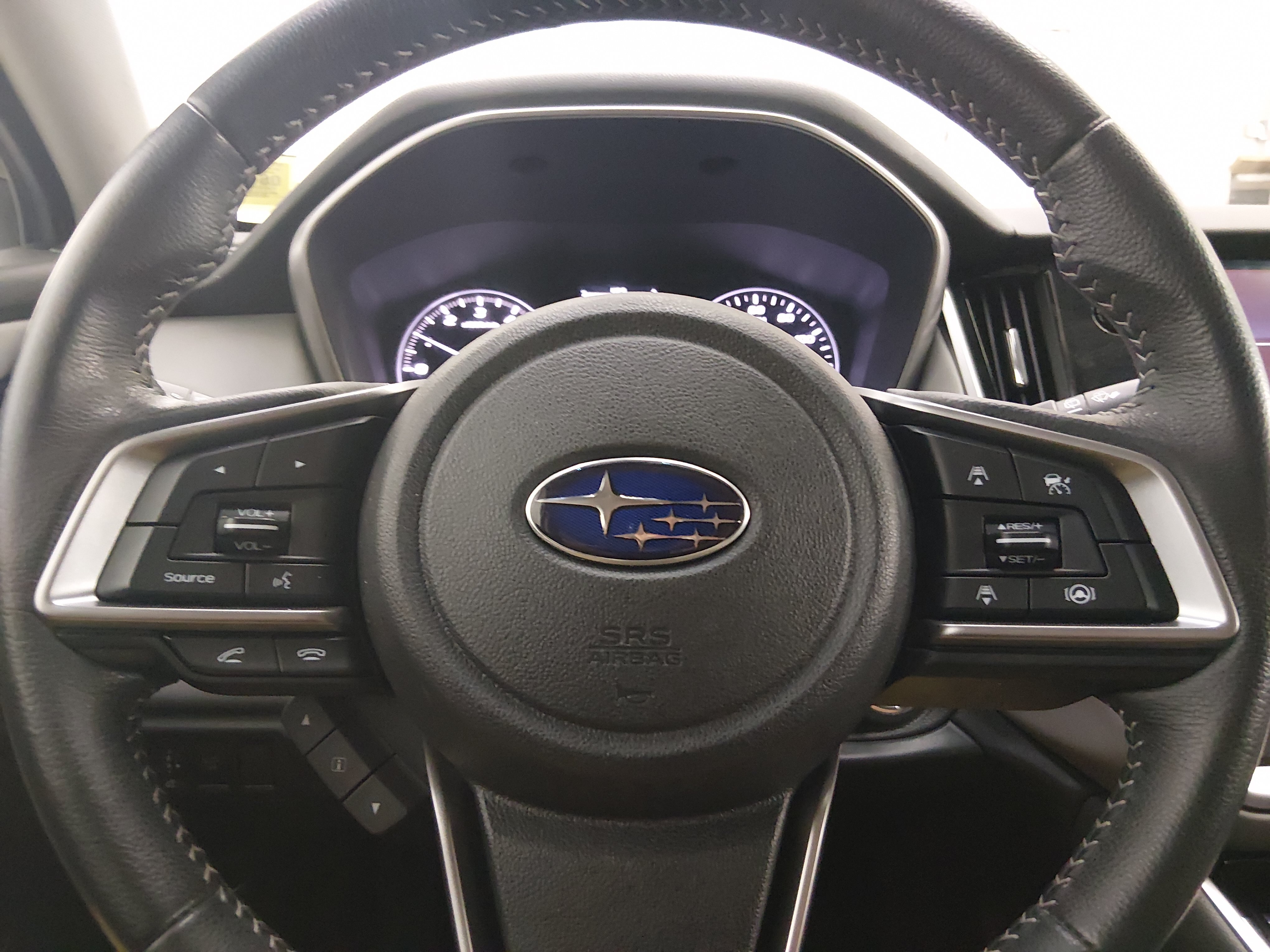 2020 Subaru Outback Limited - Photo 12