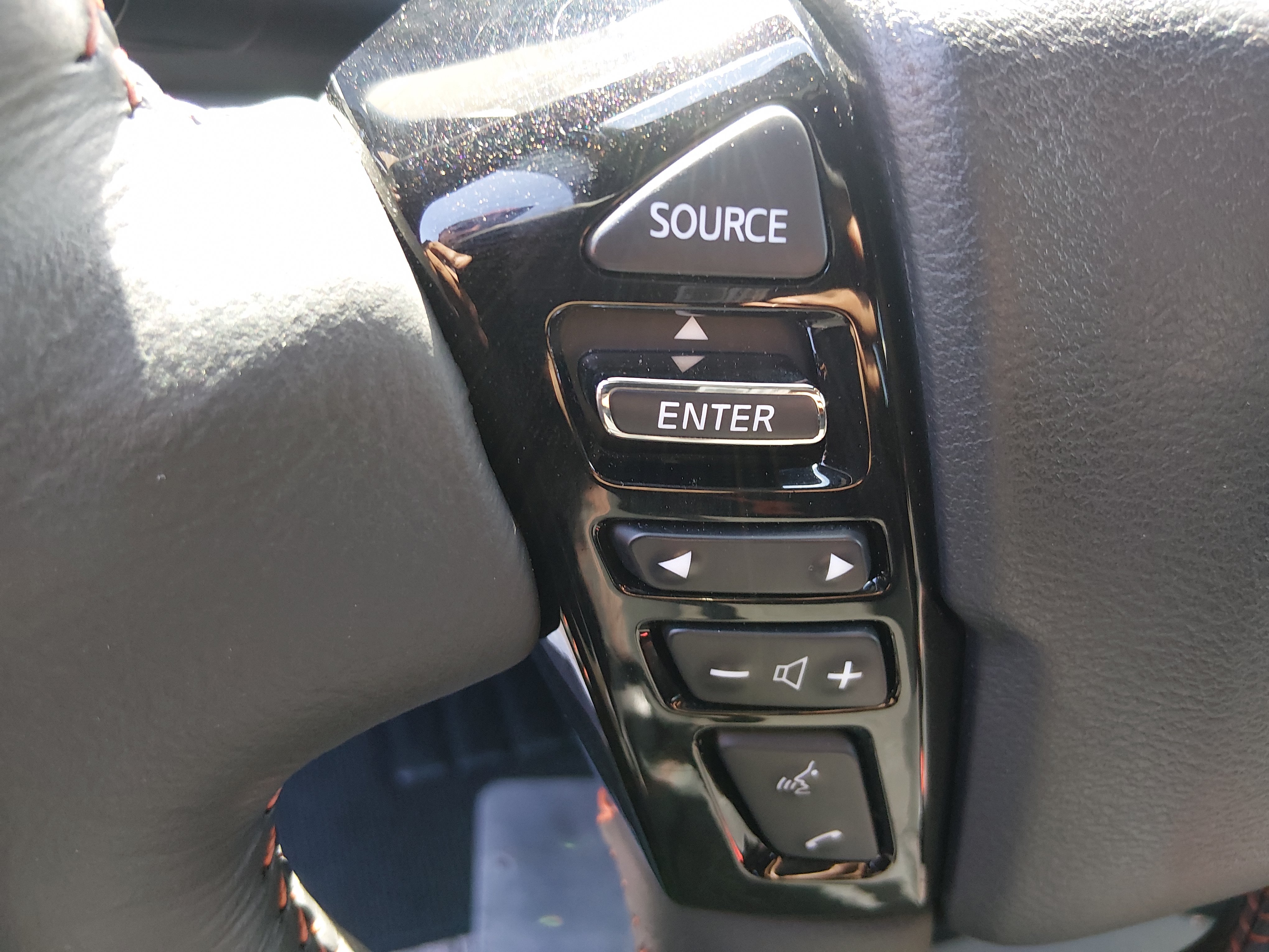 2026 Nissan Frontier PRO-4X - Photo 12
