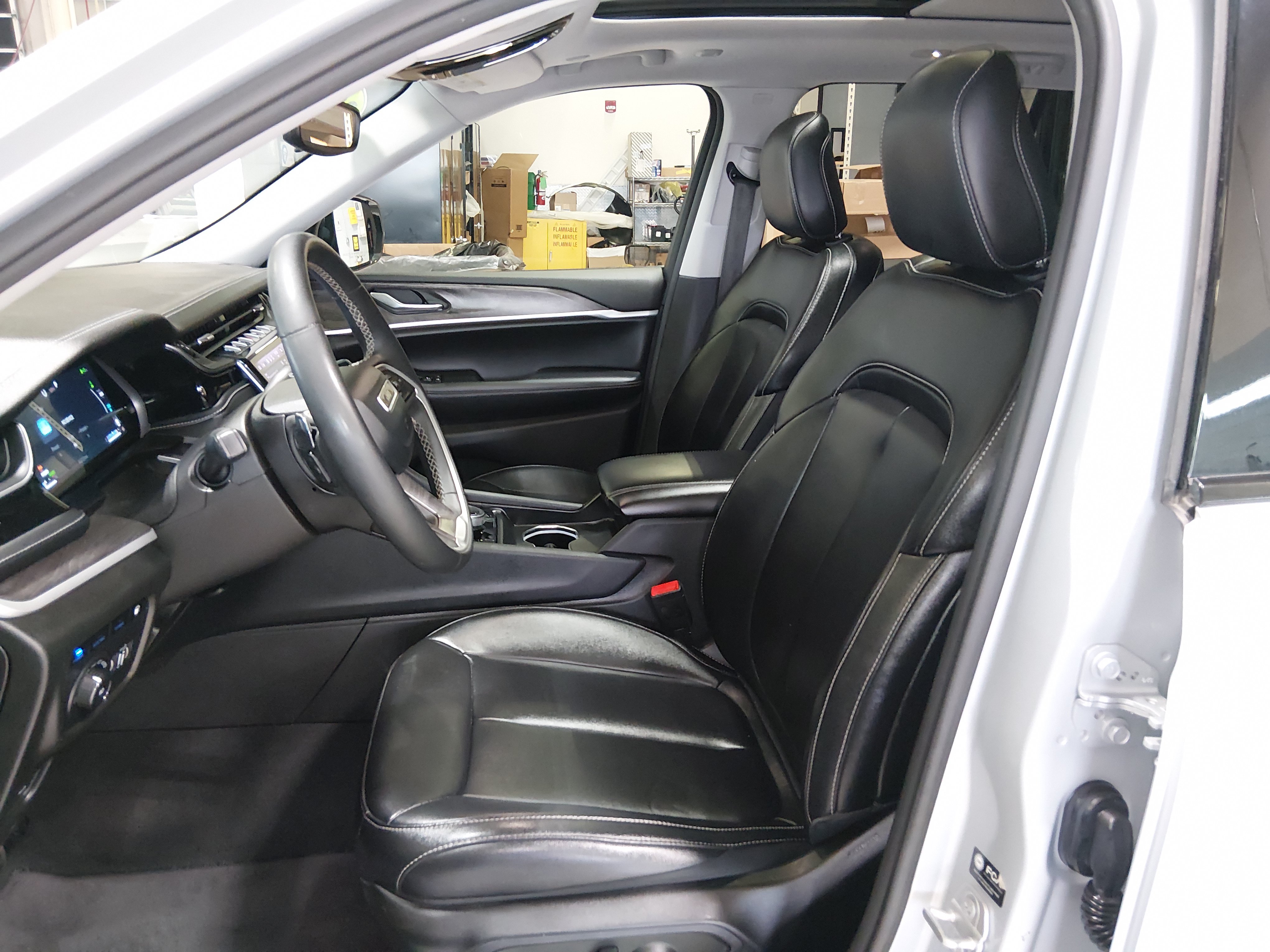 2024 Jeep Grand Cherokee 4xe - Photo 21