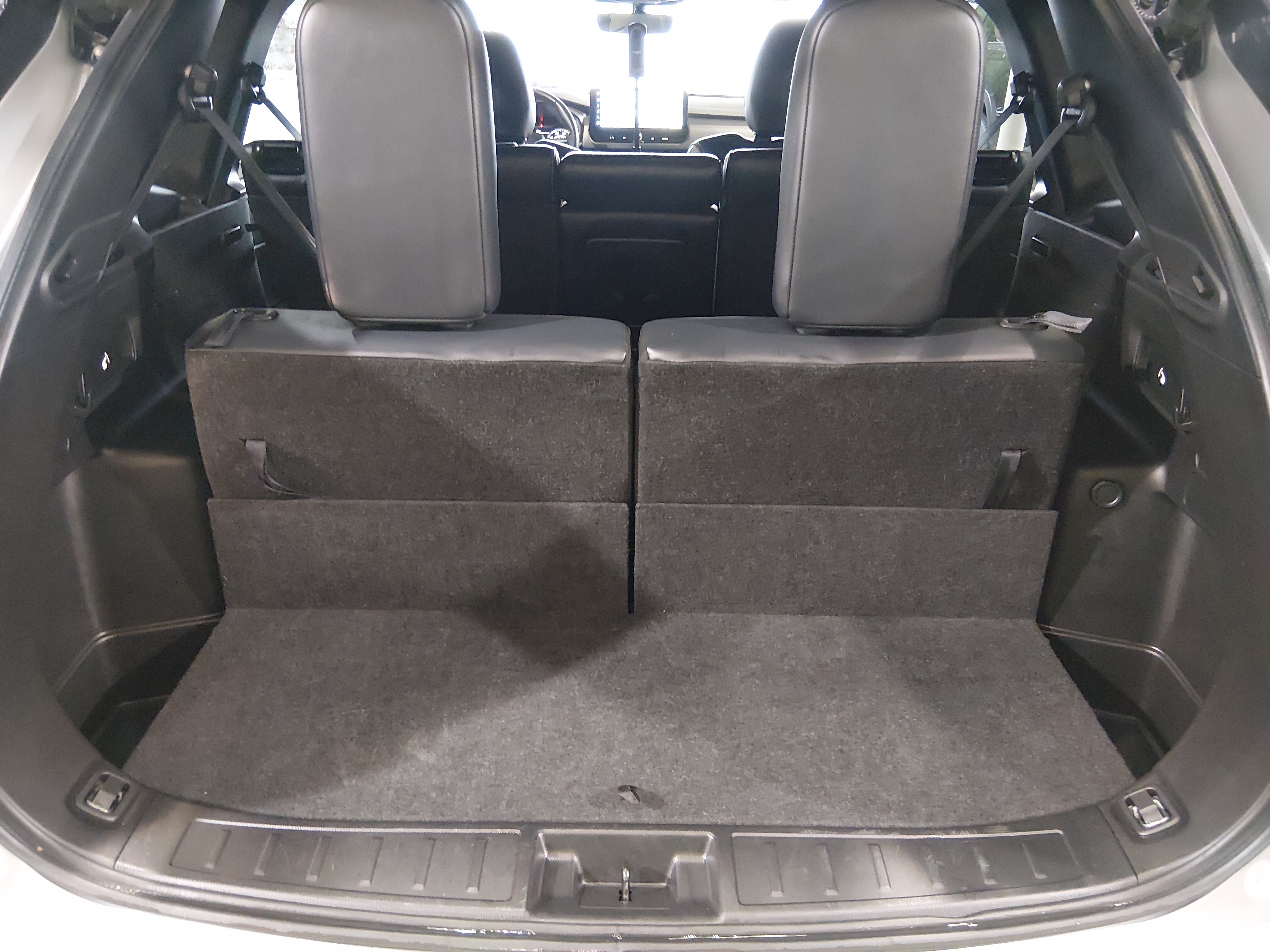 2025 Mitsubishi Outlander SE - Photo 11